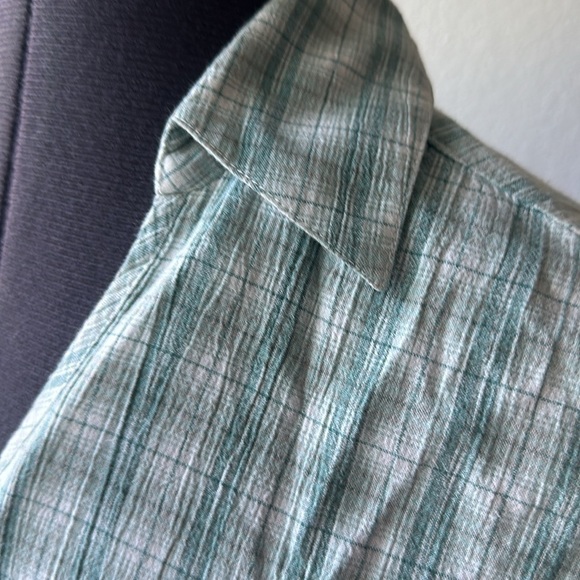 Pendleton top size XS shades of green sage button up women’s fitted - Picture 3 of 11